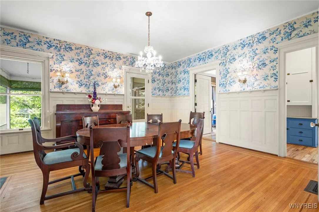 21 Ross St, Batavia-city, New York 14020, Batavia City, New York 14020, 4 Bedrooms Bedrooms, 14 Rooms Rooms,3 BathroomsBathrooms,Residential,Closed,21 Ross St, Batavia-city, New York 14020,B1617829