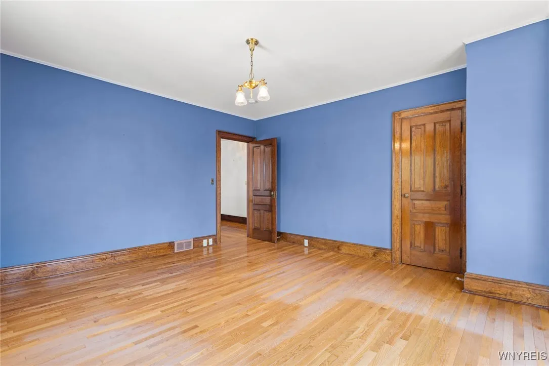 21 Ross St, Batavia-city, New York 14020, Batavia City, New York 14020, 4 Bedrooms Bedrooms, 14 Rooms Rooms,3 BathroomsBathrooms,Residential,Closed,21 Ross St, Batavia-city, New York 14020,B1617829