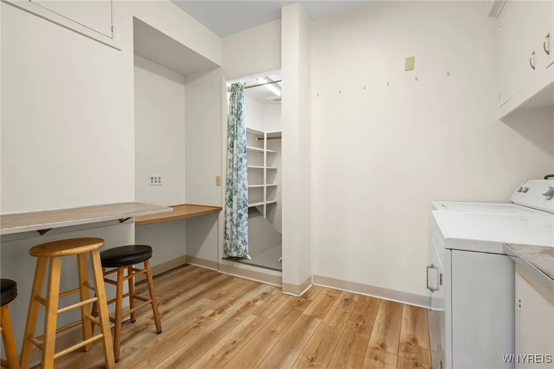 21 Ross St, Batavia-city, New York 14020, Batavia City, New York 14020, 4 Bedrooms Bedrooms, 14 Rooms Rooms,3 BathroomsBathrooms,Residential,Closed,21 Ross St, Batavia-city, New York 14020,B1617829
