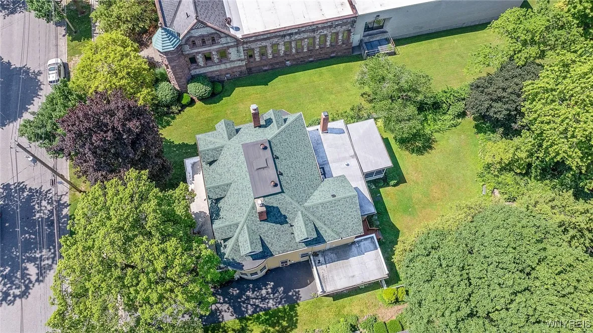 21 Ross St, Batavia-city, New York 14020, Batavia City, New York 14020, 4 Bedrooms Bedrooms, 14 Rooms Rooms,3 BathroomsBathrooms,Residential,Closed,21 Ross St, Batavia-city, New York 14020,B1617829