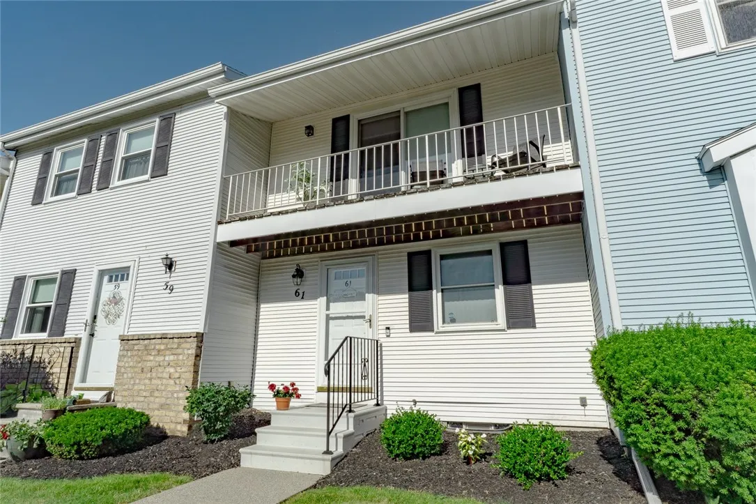 61 Southfield Drive, Webster, New York 14580, Webster, New York 14580, 2 Bedrooms Bedrooms, 4 Rooms Rooms,1 BathroomBathrooms,Residential,Closed,61 Southfield Drive, Webster, New York 14580,R1616406