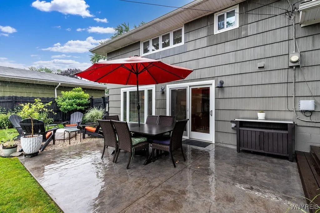 760 Westbrook Drive, North Tonawanda, New York 141, North Tonawanda, New York 14120, 4 Bedrooms Bedrooms, 14 Rooms Rooms,2 BathroomsBathrooms,Residential,Closed,760 Westbrook Drive, North Tonawanda, New York 141,B1617031