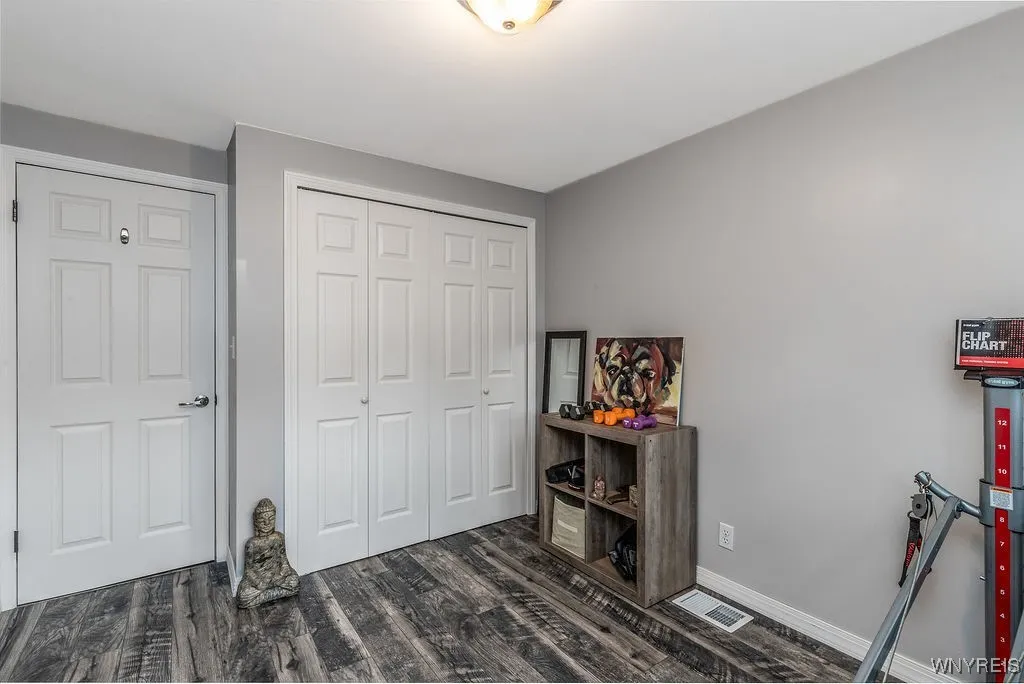 760 Westbrook Drive, North Tonawanda, New York 141, North Tonawanda, New York 14120, 4 Bedrooms Bedrooms, 14 Rooms Rooms,2 BathroomsBathrooms,Residential,Closed,760 Westbrook Drive, North Tonawanda, New York 141,B1617031