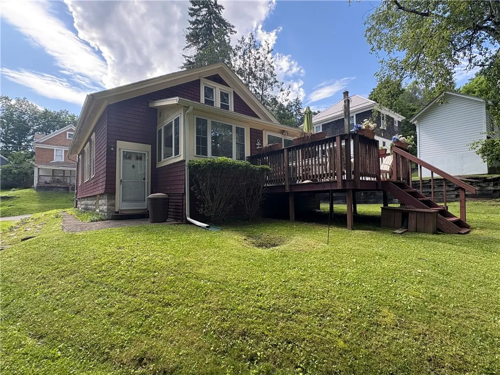 6 Highland Street, Oneonta-city, New York 13820, Oneonta, New York 13820, 2 Bedrooms Bedrooms, 6 Rooms Rooms,1 BathroomBathrooms,Residential,For Sale,6 Highland Street, Oneonta-city, New York 13820,R1618183