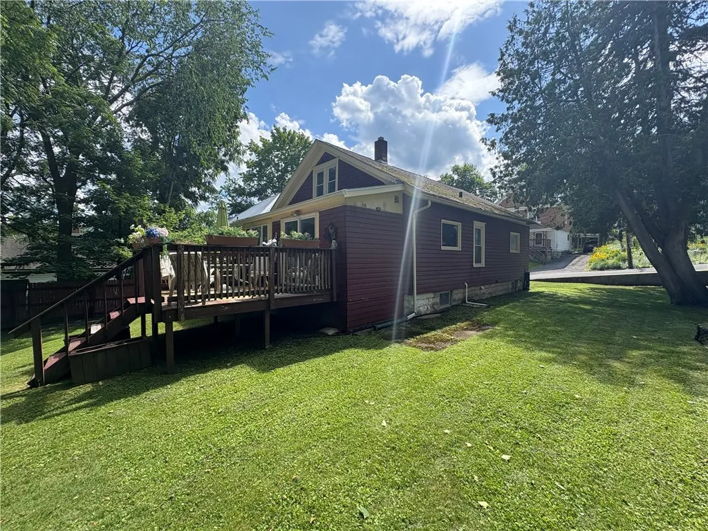 6 Highland Street, Oneonta-city, New York 13820, Oneonta, New York 13820, 2 Bedrooms Bedrooms, 6 Rooms Rooms,1 BathroomBathrooms,Residential,For Sale,6 Highland Street, Oneonta-city, New York 13820,R1618183