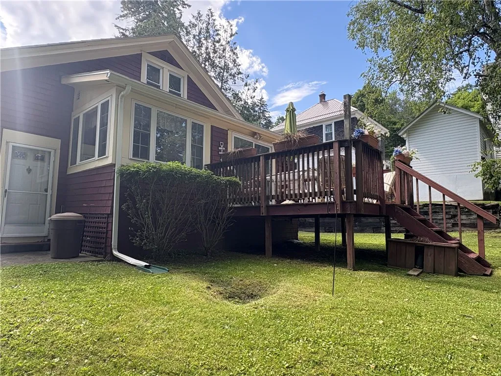 6 Highland Street, Oneonta-city, New York 13820, Oneonta, New York 13820, 2 Bedrooms Bedrooms, 6 Rooms Rooms,1 BathroomBathrooms,Residential,For Sale,6 Highland Street, Oneonta-city, New York 13820,R1618183