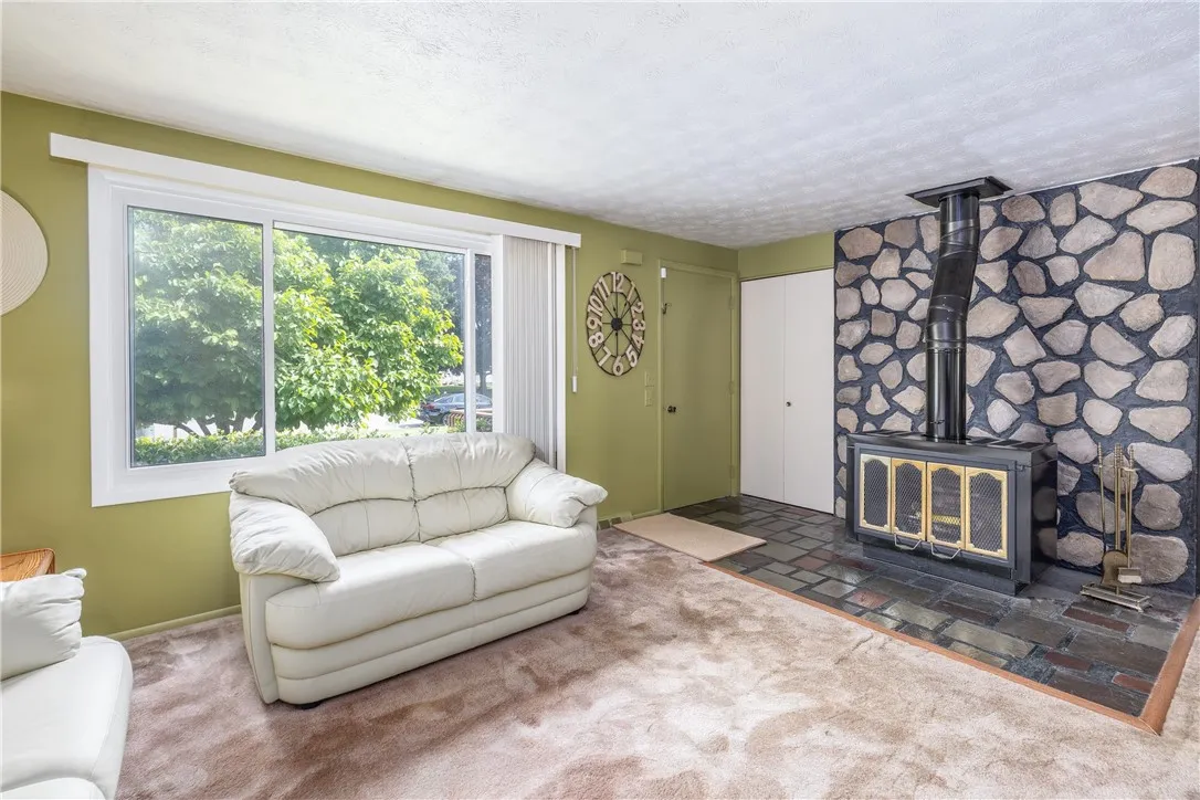244 Wildflower Drive, Henrietta, New York 14623, Henrietta, New York 14623, 3 Bedrooms Bedrooms, 6 Rooms Rooms,1 BathroomBathrooms,Residential,Closed,244 Wildflower Drive, Henrietta, New York 14623,R1615661