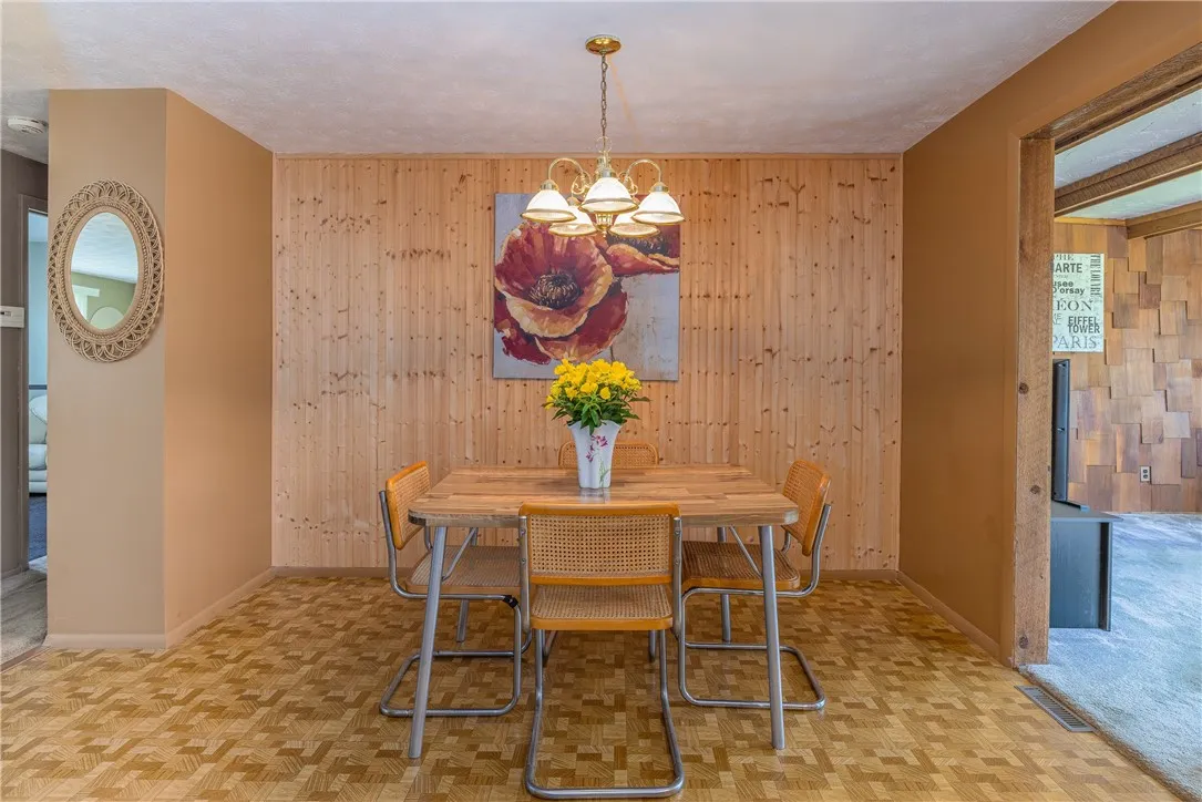 244 Wildflower Drive, Henrietta, New York 14623, Henrietta, New York 14623, 3 Bedrooms Bedrooms, 6 Rooms Rooms,1 BathroomBathrooms,Residential,Closed,244 Wildflower Drive, Henrietta, New York 14623,R1615661
