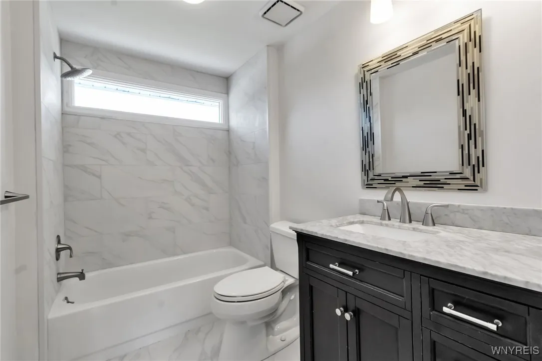 10 San Mateo Court, Amherst, New York 14051, Amherst, New York 14051, 4 Bedrooms Bedrooms, 8 Rooms Rooms,2 BathroomsBathrooms,Residential,For Sale,10 San Mateo Court, Amherst, New York 14051,B1618088