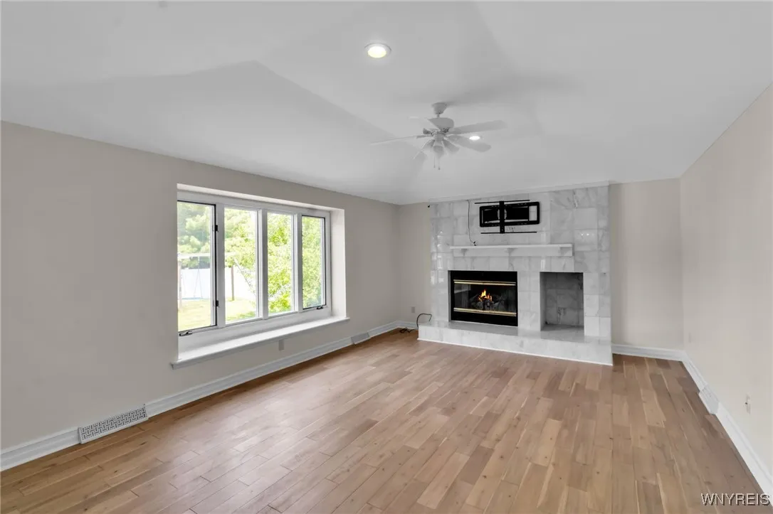 10 San Mateo Court, Amherst, New York 14051, Amherst, New York 14051, 4 Bedrooms Bedrooms, 8 Rooms Rooms,2 BathroomsBathrooms,Residential,For Sale,10 San Mateo Court, Amherst, New York 14051,B1618088