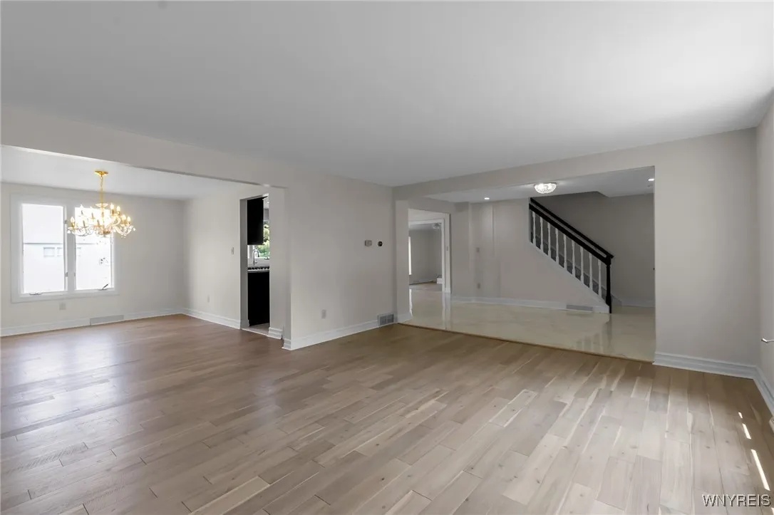 10 San Mateo Court, Amherst, New York 14051, Amherst, New York 14051, 4 Bedrooms Bedrooms, 8 Rooms Rooms,2 BathroomsBathrooms,Residential,For Sale,10 San Mateo Court, Amherst, New York 14051,B1618088