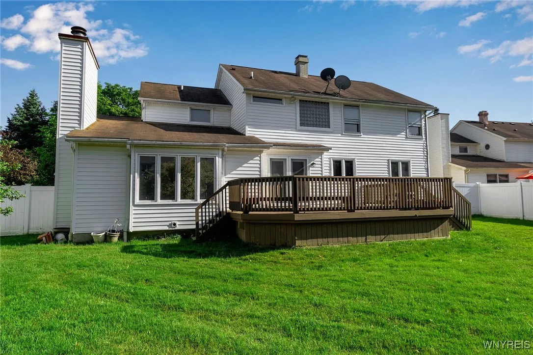 10 San Mateo Court, Amherst, New York 14051, Amherst, New York 14051, 4 Bedrooms Bedrooms, 8 Rooms Rooms,2 BathroomsBathrooms,Residential,For Sale,10 San Mateo Court, Amherst, New York 14051,B1618088