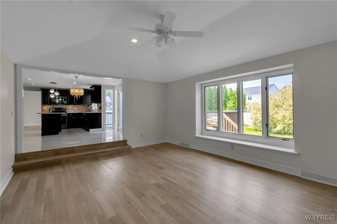 10 San Mateo Court, Amherst, New York 14051, Amherst, New York 14051, 4 Bedrooms Bedrooms, 8 Rooms Rooms,2 BathroomsBathrooms,Residential,For Sale,10 San Mateo Court, Amherst, New York 14051,B1618088