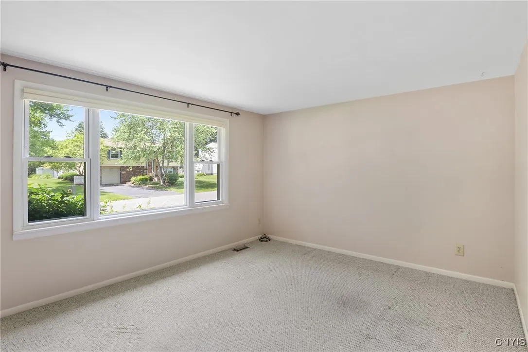 8403 Zenith Drive, Clay, New York 13027, Clay, New York 13027, 3 Bedrooms Bedrooms, 7 Rooms Rooms,2 BathroomsBathrooms,Residential,Closed,8403 Zenith Drive, Clay, New York 13027,0,S1614946