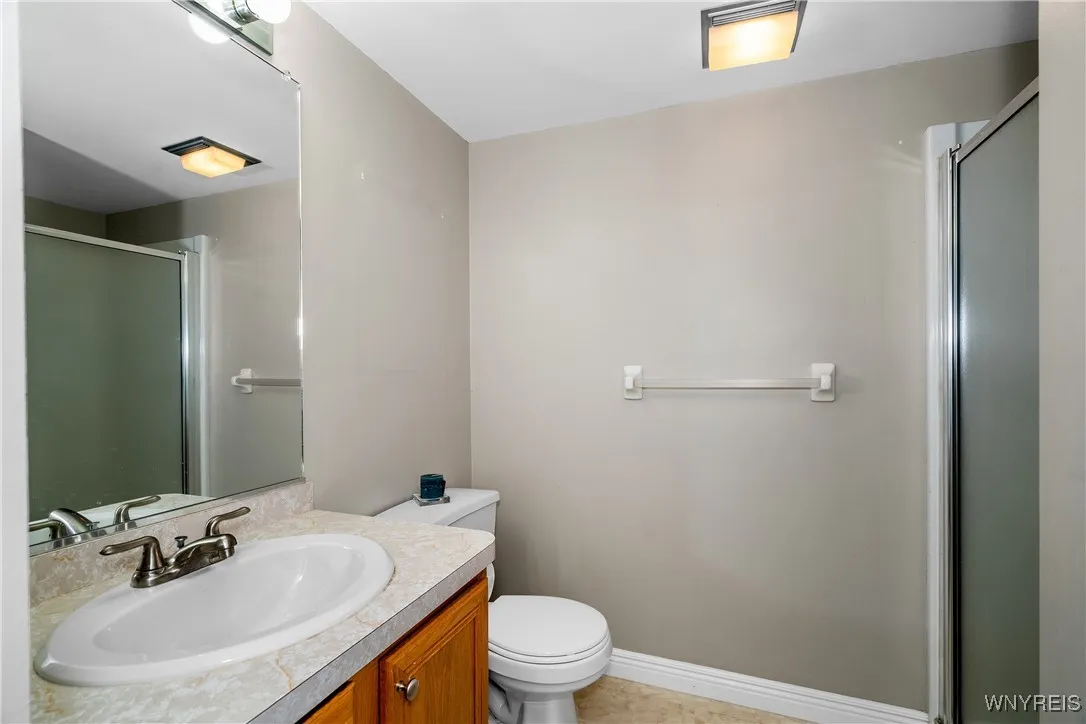 31 Olde Stone Lane, Lancaster, New York 14086, Lancaster, New York 14086, 2 Bedrooms Bedrooms, 5 Rooms Rooms,2 BathroomsBathrooms,Residential,Closed,31 Olde Stone Lane, Lancaster, New York 14086,B1617879