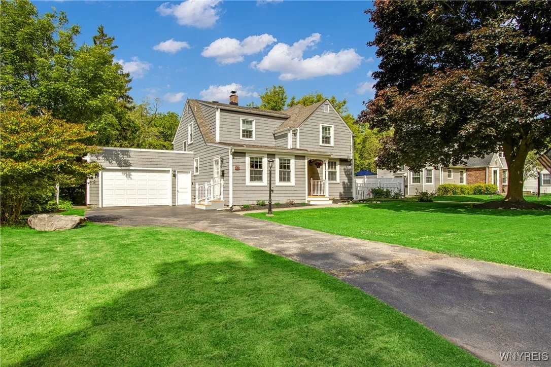 191 Lehn Springs Drive, Amherst, New York 14221, Amherst, New York 14221, 4 Bedrooms Bedrooms, 9 Rooms Rooms,1 BathroomBathrooms,Residential,Closed,191 Lehn Springs Drive, Amherst, New York 14221,0,B1617320