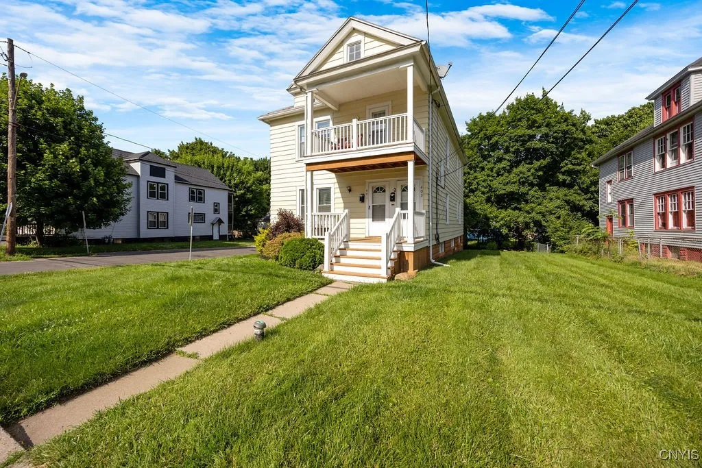 403 Valley Drive, Syracuse, New York 13207, Syracuse, New York 13207, 4 Bedrooms Bedrooms, ,2 BathroomsBathrooms,Residential,For Sale,403 Valley Drive, Syracuse, New York 13207,S1617773