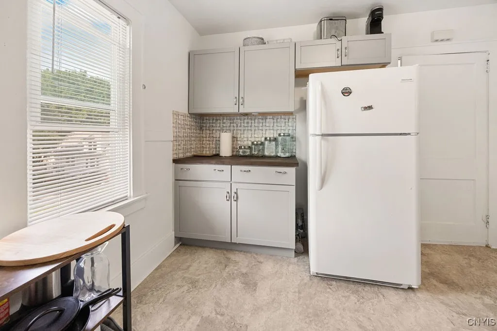 403 Valley Drive, Syracuse, New York 13207, Syracuse, New York 13207, 4 Bedrooms Bedrooms, ,2 BathroomsBathrooms,Residential,For Sale,403 Valley Drive, Syracuse, New York 13207,S1617773