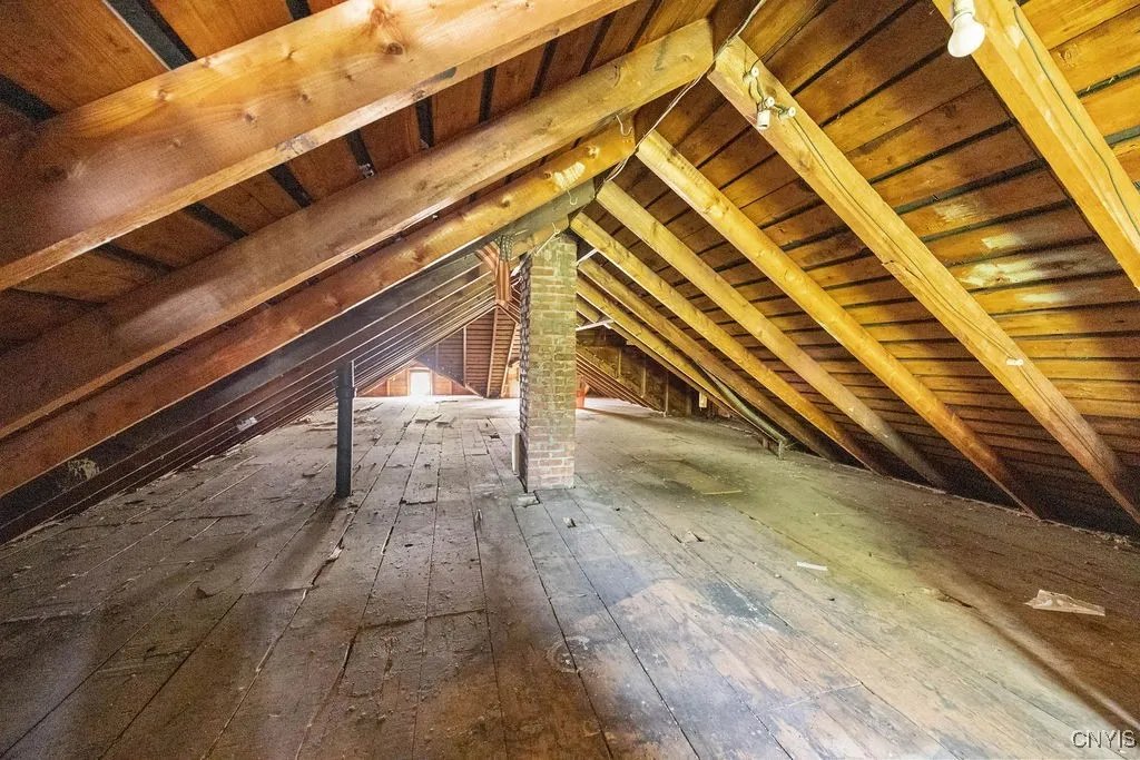 403 Valley Drive, Syracuse, New York 13207, Syracuse, New York 13207, 4 Bedrooms Bedrooms, ,2 BathroomsBathrooms,Residential,For Sale,403 Valley Drive, Syracuse, New York 13207,S1617773