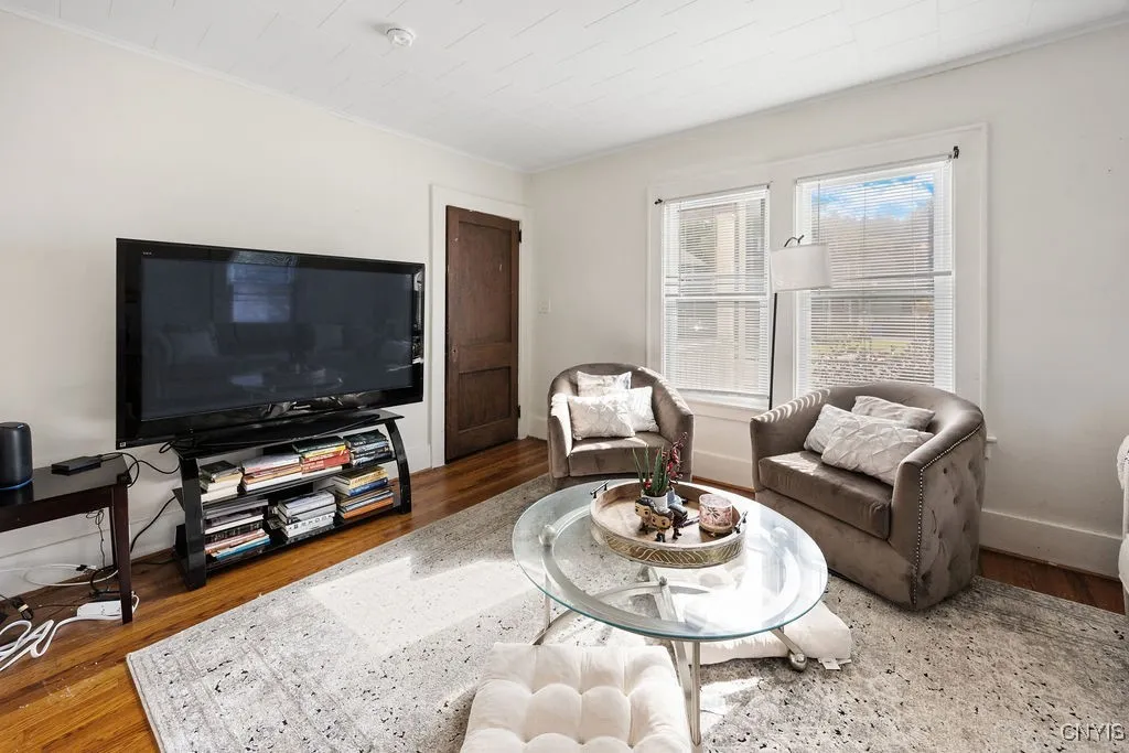 403 Valley Drive, Syracuse, New York 13207, Syracuse, New York 13207, 4 Bedrooms Bedrooms, ,2 BathroomsBathrooms,Residential,For Sale,403 Valley Drive, Syracuse, New York 13207,S1617773