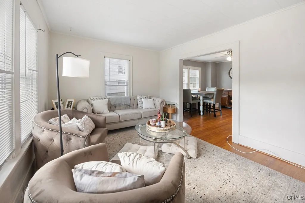 403 Valley Drive, Syracuse, New York 13207, Syracuse, New York 13207, 4 Bedrooms Bedrooms, ,2 BathroomsBathrooms,Residential,For Sale,403 Valley Drive, Syracuse, New York 13207,S1617773