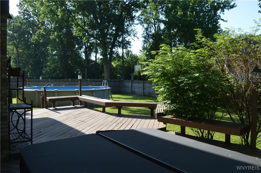 76 Obrien Drive, Lockport-city, New York 14094, Lockport City, New York 14094, 3 Bedrooms Bedrooms, 11 Rooms Rooms,2 BathroomsBathrooms,Residential,Closed,76 Obrien Drive, Lockport-city, New York 14094,0,B1617500