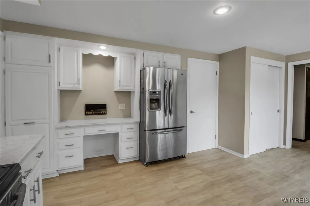 76 Obrien Drive, Lockport-city, New York 14094, Lockport City, New York 14094, 3 Bedrooms Bedrooms, 11 Rooms Rooms,2 BathroomsBathrooms,Residential,Closed,76 Obrien Drive, Lockport-city, New York 14094,0,B1617500