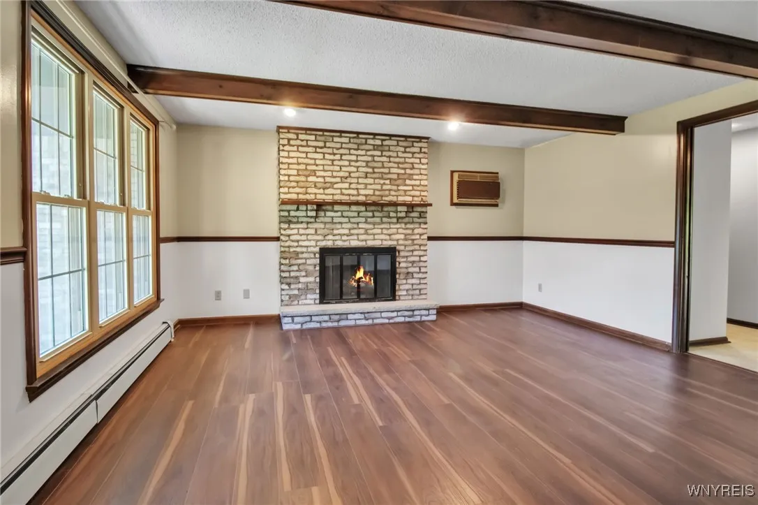 76 Obrien Drive, Lockport-city, New York 14094, Lockport City, New York 14094, 3 Bedrooms Bedrooms, 11 Rooms Rooms,2 BathroomsBathrooms,Residential,Closed,76 Obrien Drive, Lockport-city, New York 14094,0,B1617500