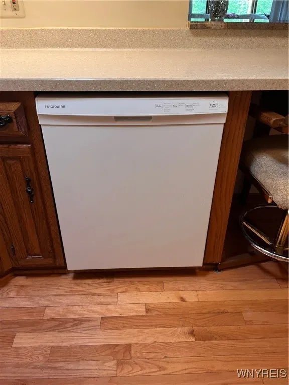 5861 Goodrich Road 6d, Clarence, New York 14032, Clarence, New York 14032, 2 Bedrooms Bedrooms, 7 Rooms Rooms,2 BathroomsBathrooms,Residential,For Sale,5861 Goodrich Road 6d, Clarence, New York 14032,B1617802