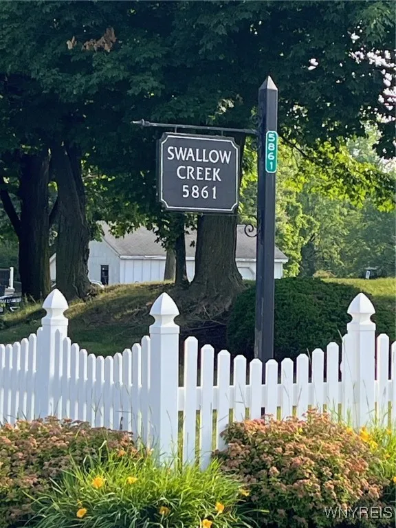 5861 Goodrich Road 6d, Clarence, New York 14032, Clarence, New York 14032, 2 Bedrooms Bedrooms, 7 Rooms Rooms,2 BathroomsBathrooms,Residential,For Sale,5861 Goodrich Road 6d, Clarence, New York 14032,B1617802