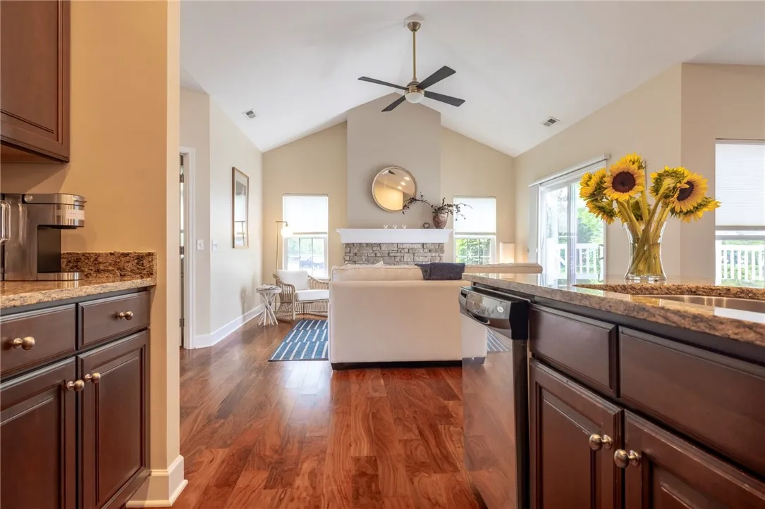 246 Maryview Drive, Penfield, New York 14580, Penfield, New York 14580, 2 Bedrooms Bedrooms, 6 Rooms Rooms,2 BathroomsBathrooms,Residential,Closed,246 Maryview Drive, Penfield, New York 14580,0,R1617799
