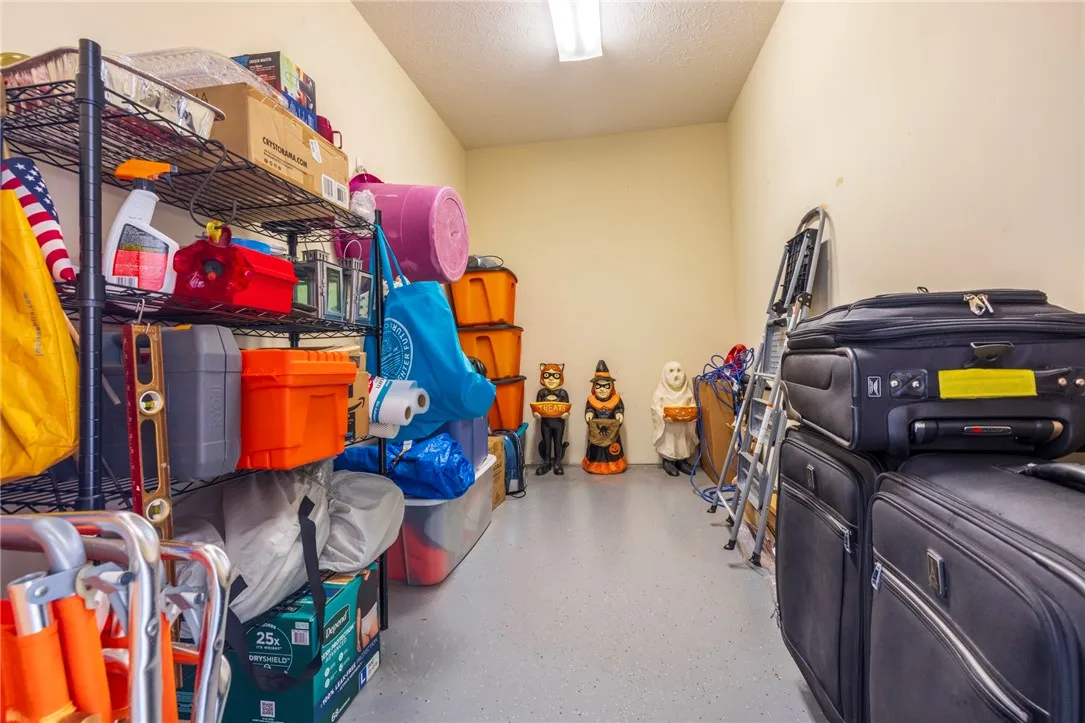 246 Maryview Drive, Penfield, New York 14580, Penfield, New York 14580, 2 Bedrooms Bedrooms, 6 Rooms Rooms,2 BathroomsBathrooms,Residential,Closed,246 Maryview Drive, Penfield, New York 14580,0,R1617799