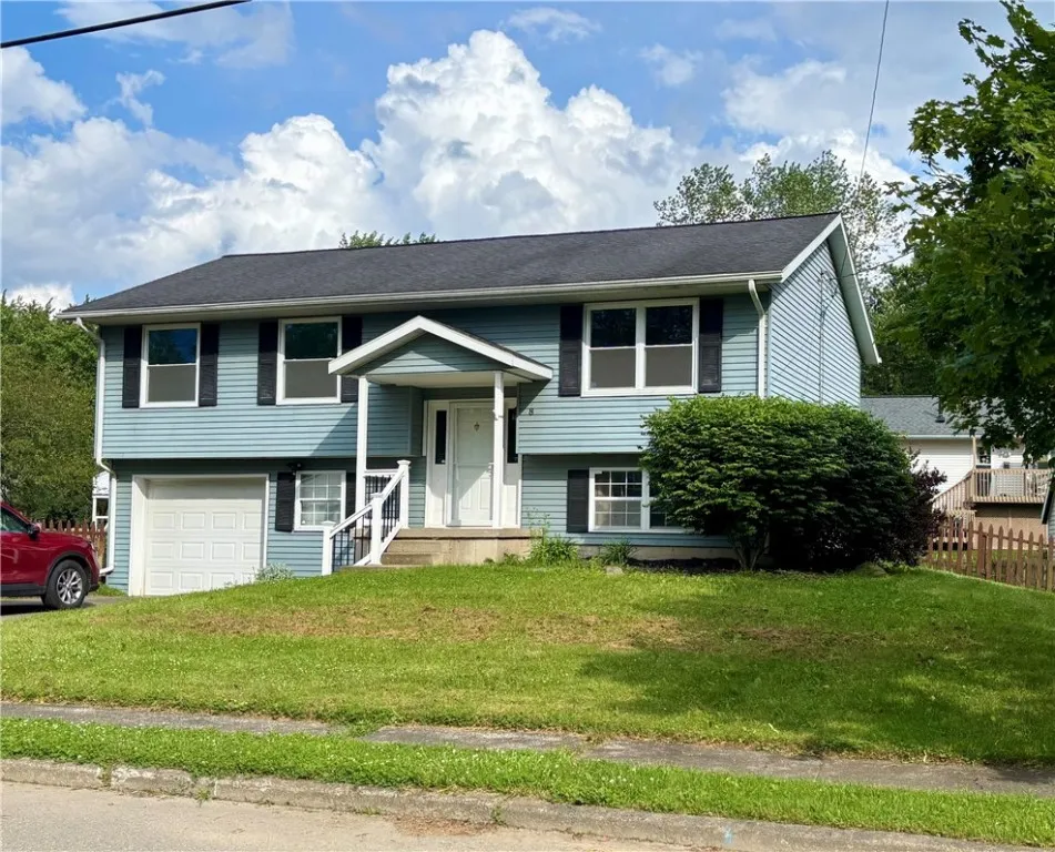8 Virginia Road, Erwin, New York 14870, Erwin, New York 14870, 3 Bedrooms Bedrooms, 7 Rooms Rooms,1 BathroomBathrooms,Residential Lease,For Rent,8 Virginia Road, Erwin, New York 14870,R1618143