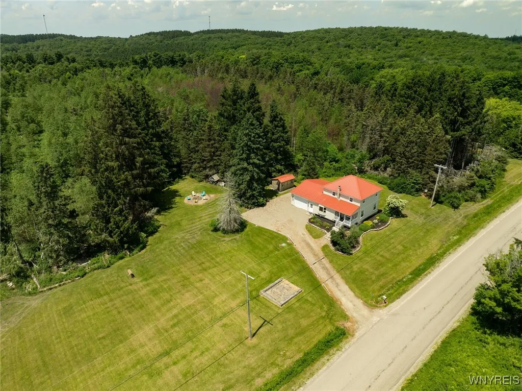 7961 Irish Hill Road, Ellicottville, New York 1417, Ellicottville, New York 14731, 3 Bedrooms Bedrooms, 9 Rooms Rooms,2 BathroomsBathrooms,Residential,For Sale,7961 Irish Hill Road, Ellicottville, New York 1417,B1616728