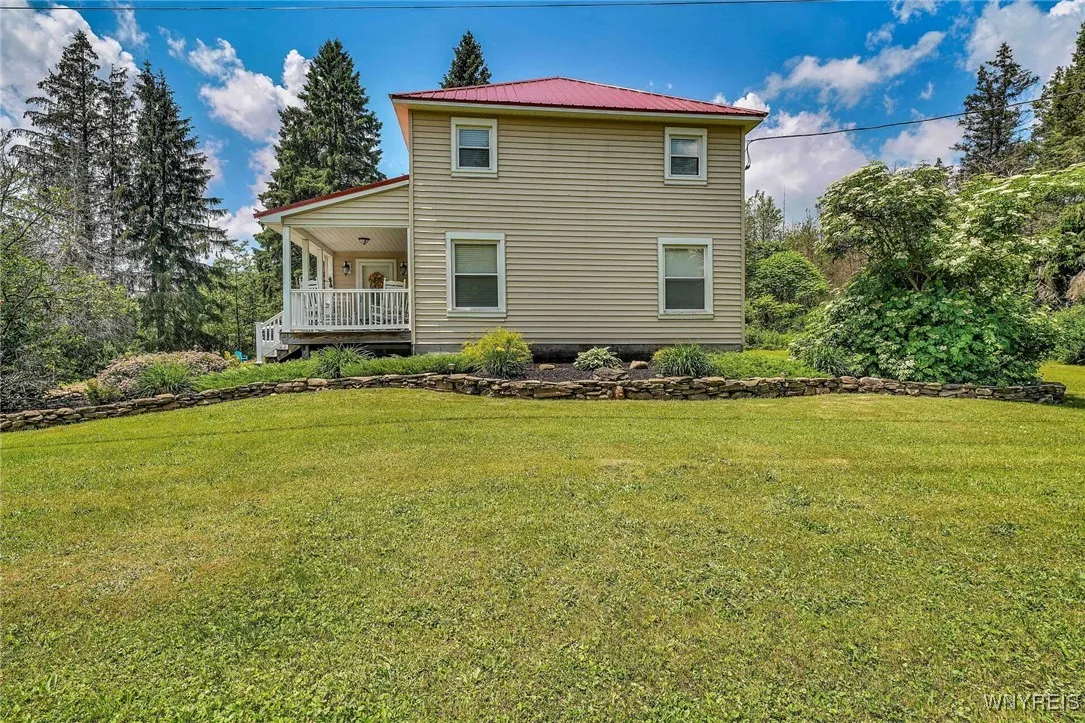 7961 Irish Hill Road, Ellicottville, New York 1417, Ellicottville, New York 14731, 3 Bedrooms Bedrooms, 9 Rooms Rooms,2 BathroomsBathrooms,Residential,For Sale,7961 Irish Hill Road, Ellicottville, New York 1417,B1616728