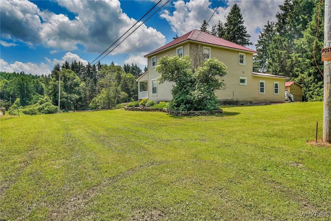 7961 Irish Hill Road, Ellicottville, New York 1417, Ellicottville, New York 14731, 3 Bedrooms Bedrooms, 9 Rooms Rooms,2 BathroomsBathrooms,Residential,For Sale,7961 Irish Hill Road, Ellicottville, New York 1417,B1616728