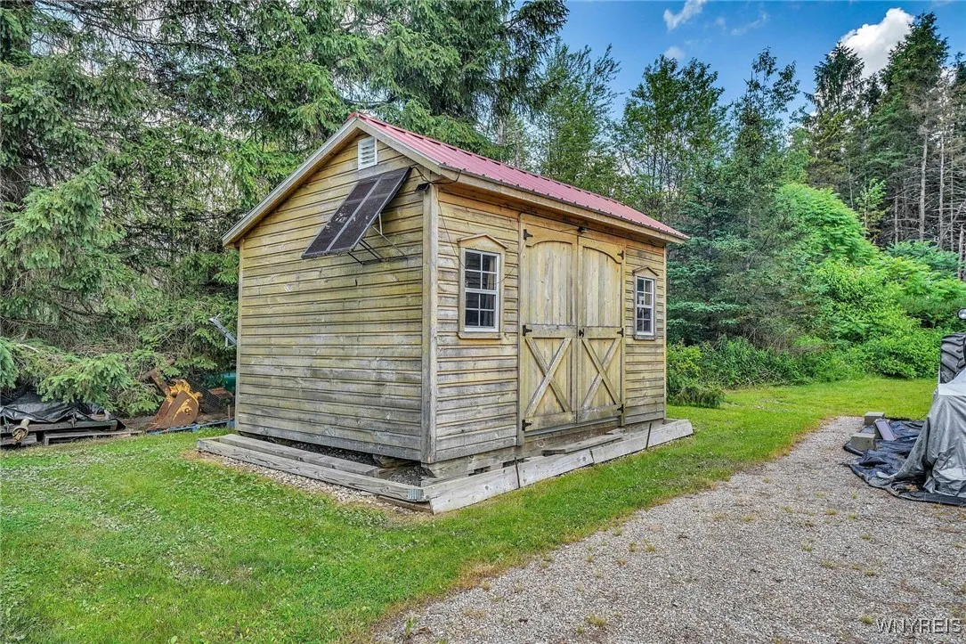 7961 Irish Hill Road, Ellicottville, New York 1417, Ellicottville, New York 14731, 3 Bedrooms Bedrooms, 9 Rooms Rooms,2 BathroomsBathrooms,Residential,For Sale,7961 Irish Hill Road, Ellicottville, New York 1417,B1616728