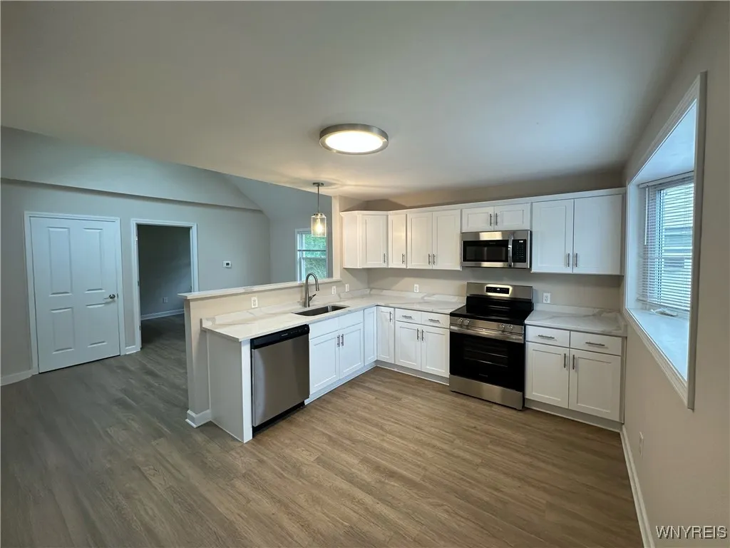 8639 Larch St Street, Evans, New York 14006, Evans, New York 14006, 2 Bedrooms Bedrooms, 5 Rooms Rooms,1 BathroomBathrooms,Residential,For Sale,8639 Larch St Street, Evans, New York 14006,B1617860