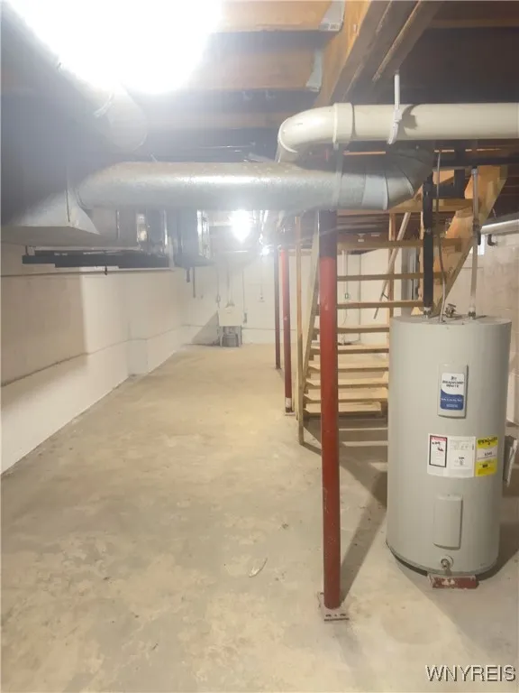 8639 Larch St Street, Evans, New York 14006, Evans, New York 14006, 2 Bedrooms Bedrooms, 5 Rooms Rooms,1 BathroomBathrooms,Residential,For Sale,8639 Larch St Street, Evans, New York 14006,B1617860