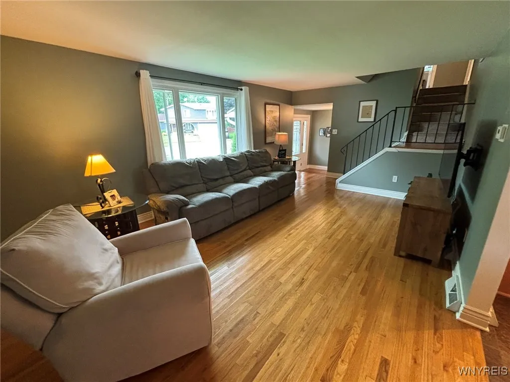 57 Treehaven Road, West Seneca, New York 14224, West Seneca, New York 14224, 3 Bedrooms Bedrooms, 7 Rooms Rooms,1 BathroomBathrooms,Residential,Closed,57 Treehaven Road, West Seneca, New York 14224,0,B1617920