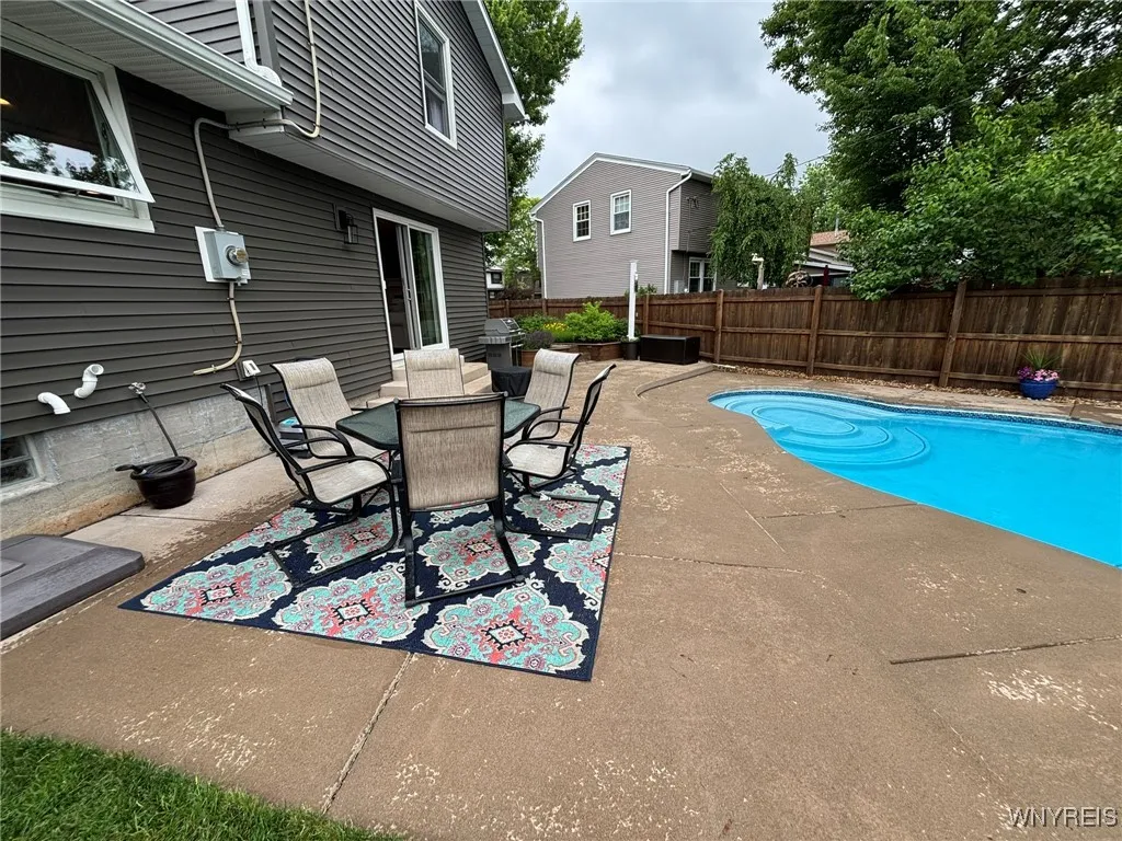 57 Treehaven Road, West Seneca, New York 14224, West Seneca, New York 14224, 3 Bedrooms Bedrooms, 7 Rooms Rooms,1 BathroomBathrooms,Residential,Closed,57 Treehaven Road, West Seneca, New York 14224,0,B1617920