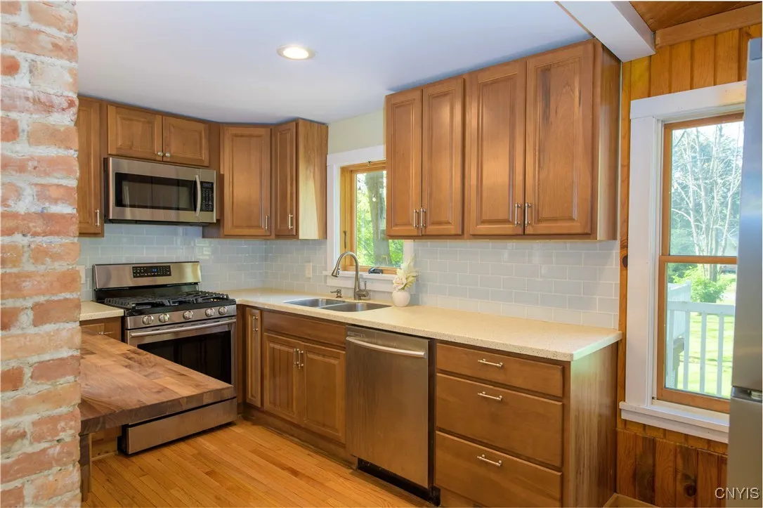 4378 Jordan Road, Skaneateles, New York 13152, Skaneateles, New York 13152, 4 Bedrooms Bedrooms, 8 Rooms Rooms,2 BathroomsBathrooms,Residential Lease,Closed,4378 Jordan Road, Skaneateles, New York 13152,S1613525
