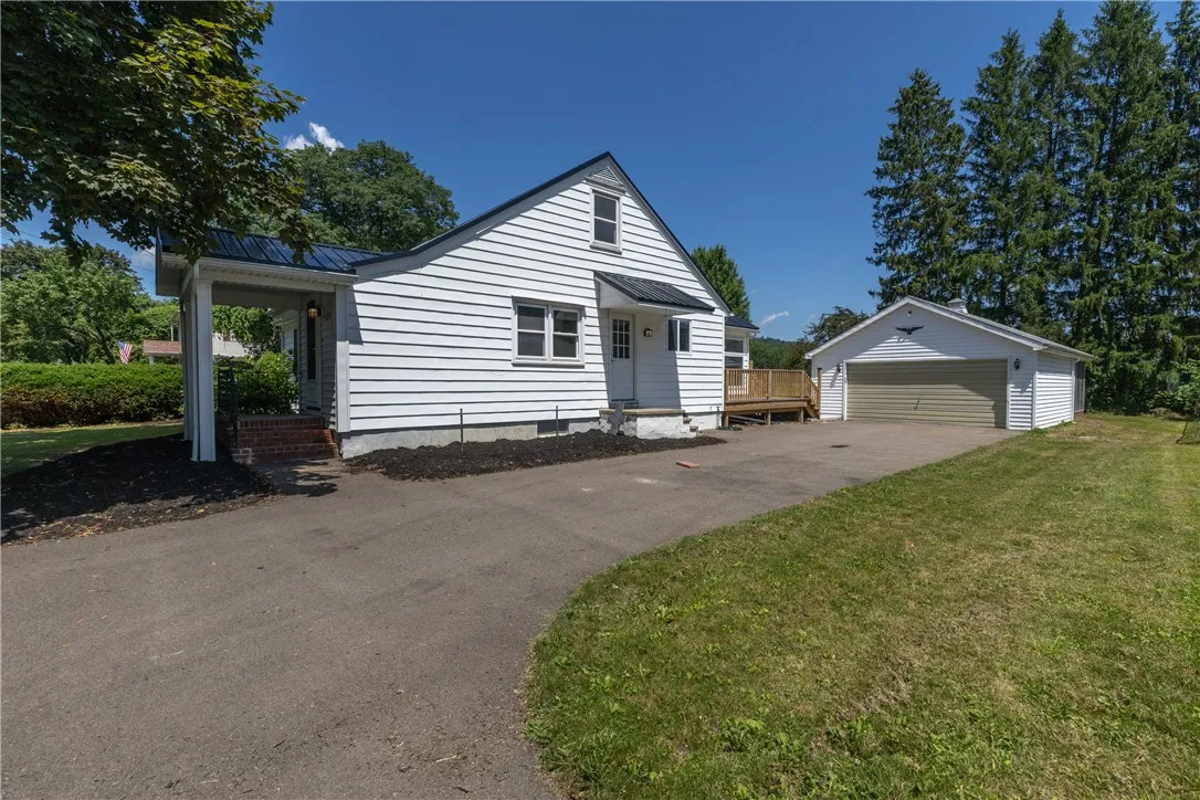 Extra wide driveway up against the neighbors so no one has to worry about getting parked in!