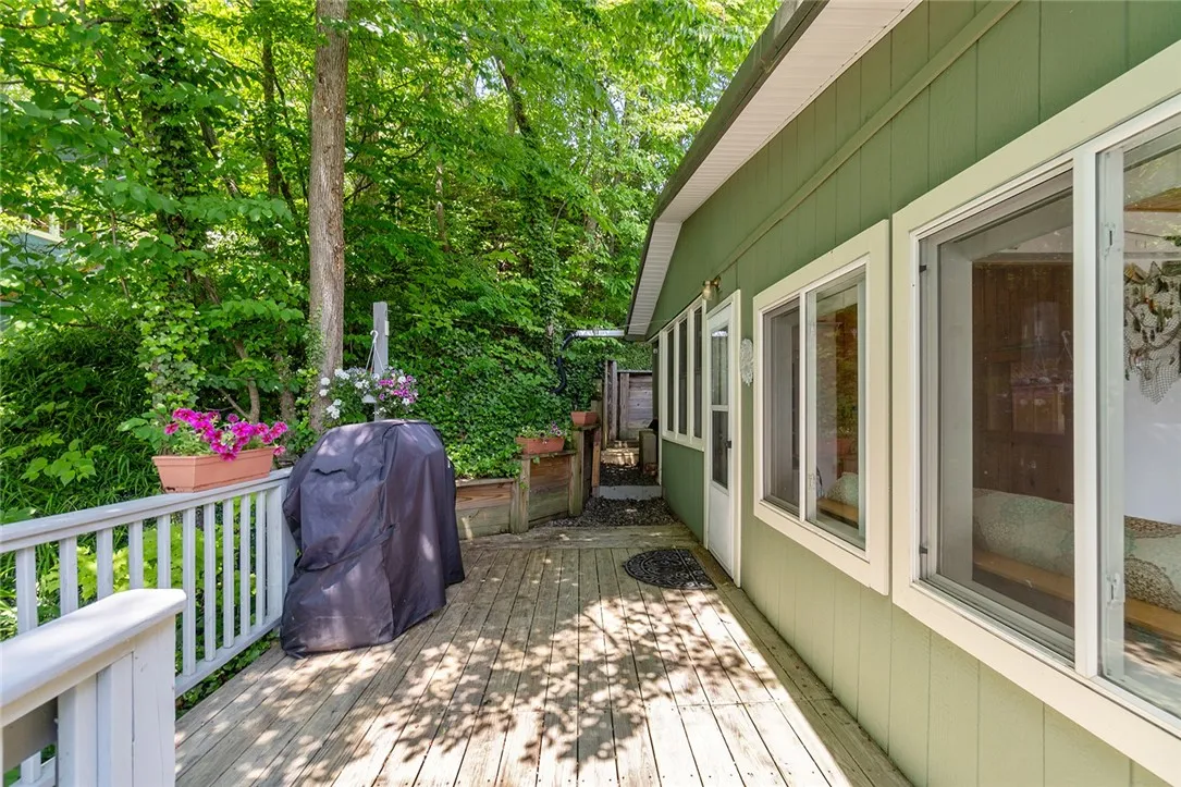 1753 Log Cabin Road, Torrey, New York 14527, Torrey, New York 14527, 2 Bedrooms Bedrooms, 6 Rooms Rooms,1 BathroomBathrooms,Residential,Closed,1753 Log Cabin Road, Torrey, New York 14527,0,R1618233