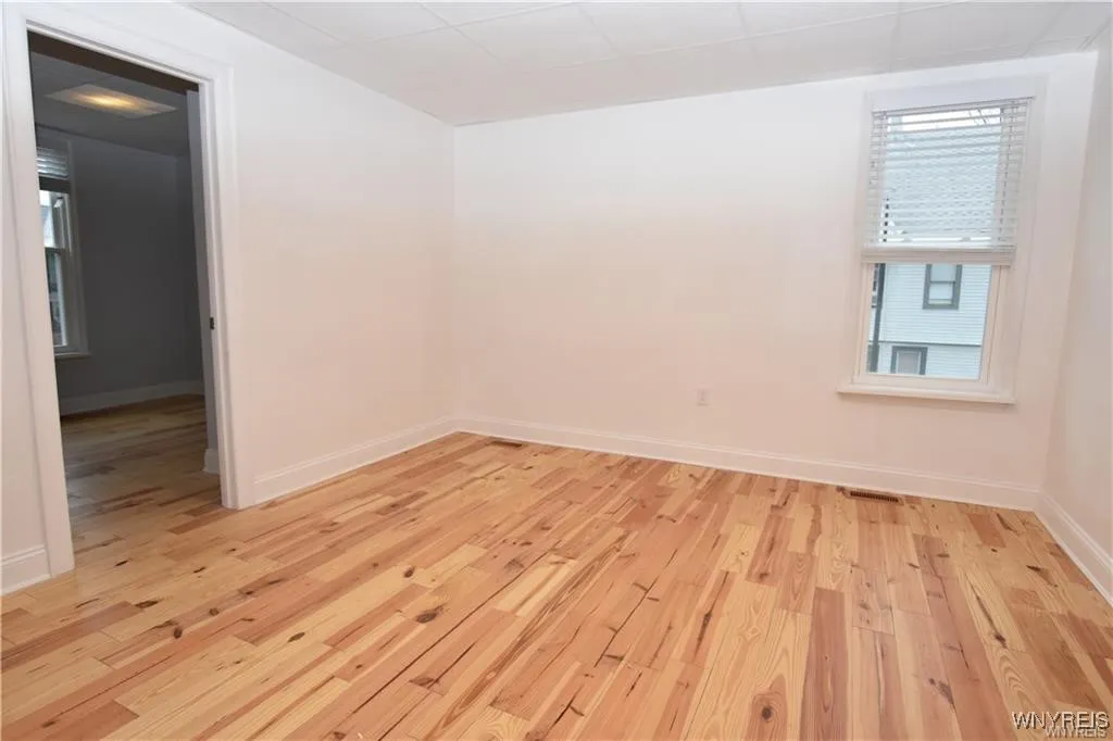 330 Potomac Avenue, Buffalo, New York 14213, Buffalo, New York 14213, 6 Bedrooms Bedrooms, ,4 BathroomsBathrooms,Residential,Closed,330 Potomac Avenue, Buffalo, New York 14213,0,B1617474