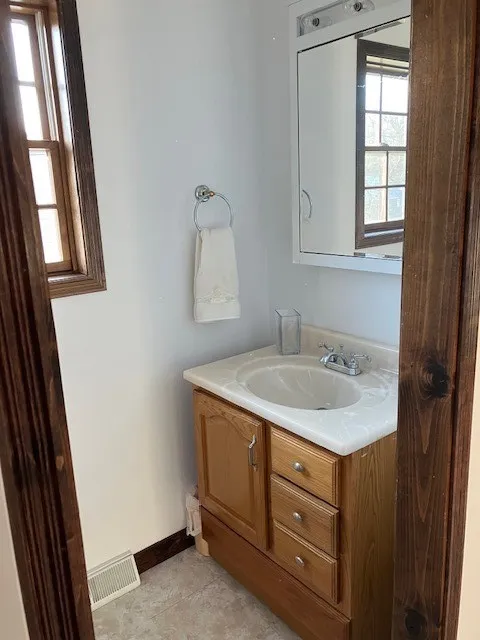 455 Roat Drive, Evans, New York 14006, Evans, New York 14006, 3 Bedrooms Bedrooms, 6 Rooms Rooms,2 BathroomsBathrooms,Residential,For Sale,455 Roat Drive, Evans, New York 14006,R1618342