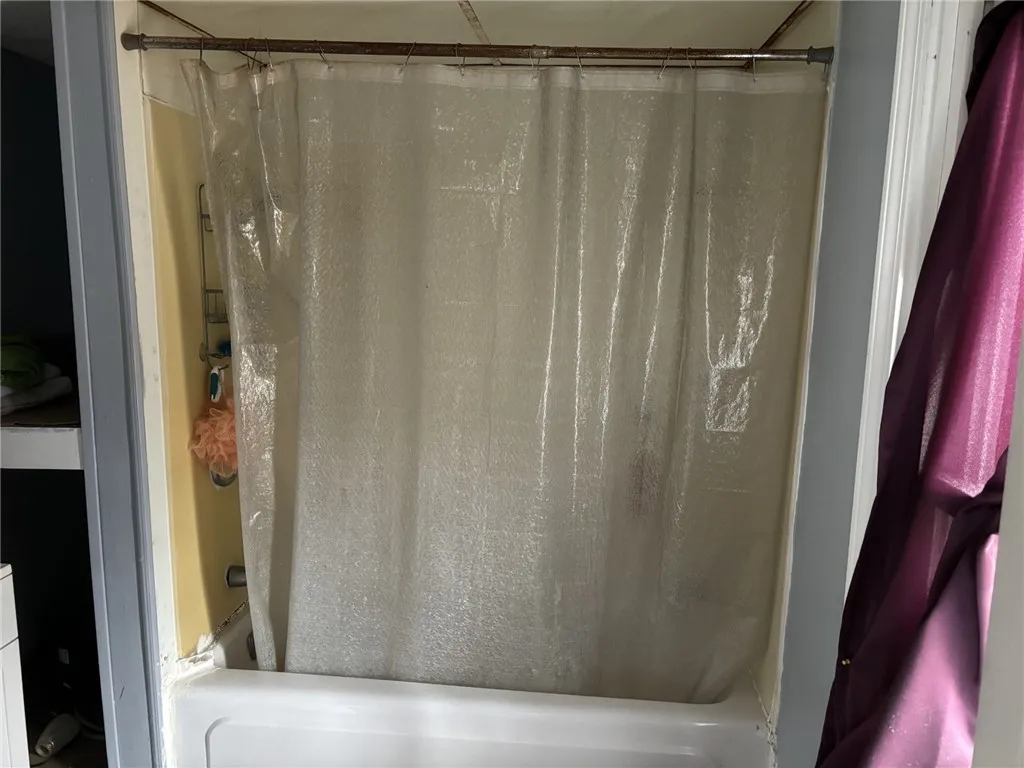 57 Ravine Street, Hornell, New York 14843, Hornell, New York 14843, 2 Bedrooms Bedrooms, 6 Rooms Rooms,1 BathroomBathrooms,Residential,For Sale,57 Ravine Street, Hornell, New York 14843,R1618348