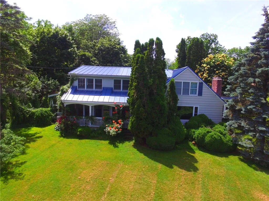 4794 State Route 14 Highway, Geneva-town, New York, Geneva Town, New York 14456, 3 Bedrooms Bedrooms, 9 Rooms Rooms,3 BathroomsBathrooms,Residential,For Sale,4794 State Route 14 Highway, Geneva-town, New York,R1618335