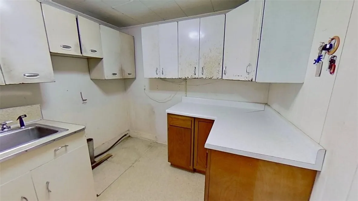 4794 State Route 14 Highway, Geneva-town, New York, Geneva Town, New York 14456, 3 Bedrooms Bedrooms, 9 Rooms Rooms,3 BathroomsBathrooms,Residential,For Sale,4794 State Route 14 Highway, Geneva-town, New York,R1618335