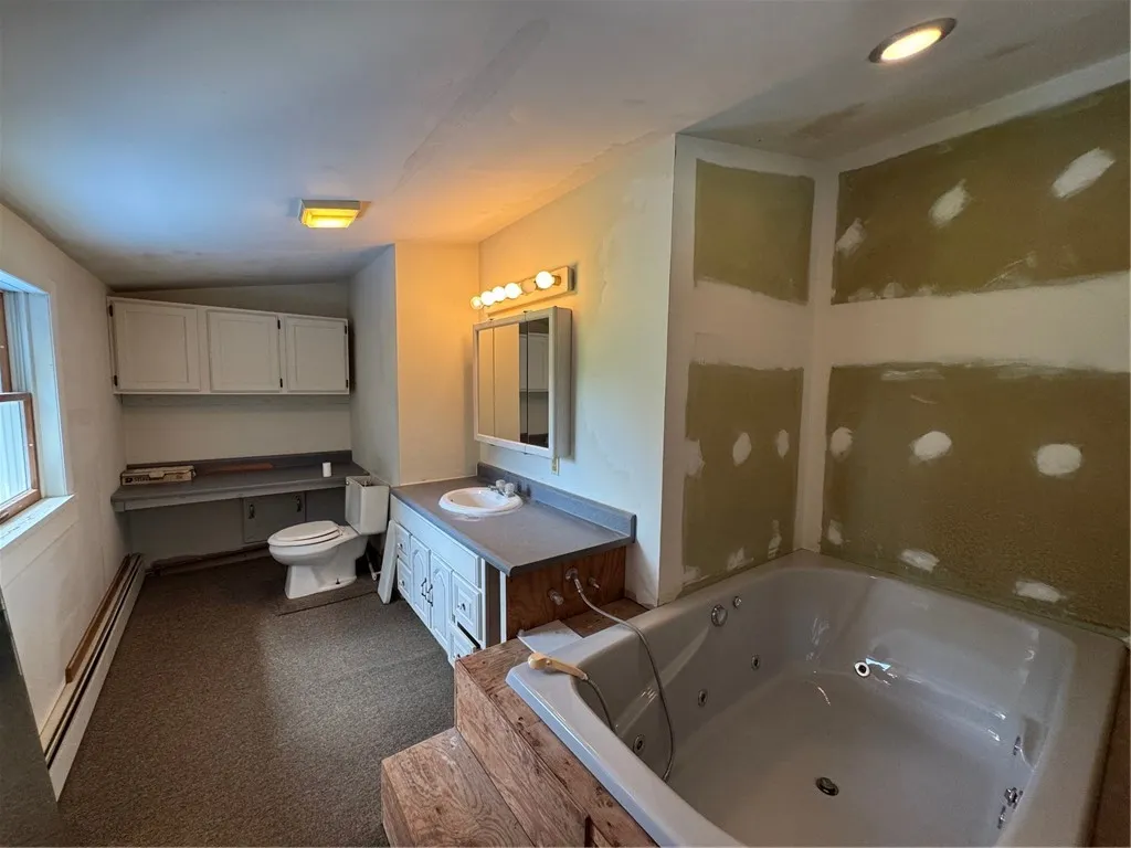4794 State Route 14 Highway, Geneva-town, New York, Geneva Town, New York 14456, 3 Bedrooms Bedrooms, 9 Rooms Rooms,3 BathroomsBathrooms,Residential,For Sale,4794 State Route 14 Highway, Geneva-town, New York,R1618335